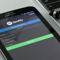 Réinitialiser une TV Samsung : toutes les méthodes en 2026