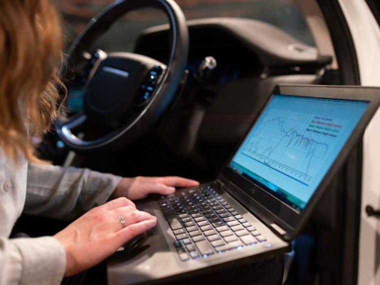 Workflow d’automatisation no-code sur ordinateur portable
